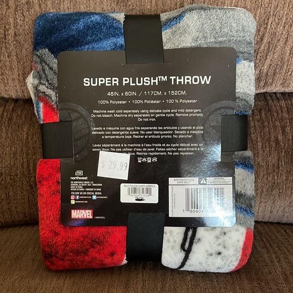 Marvel The Falcon and the Winter Soldier plush throw NWT - Picture 2 of 4